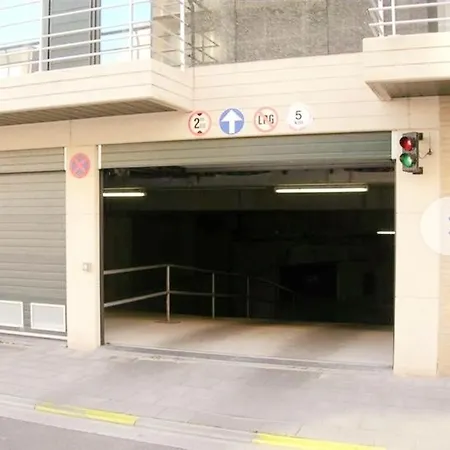 Louis Met Parking Appartamento